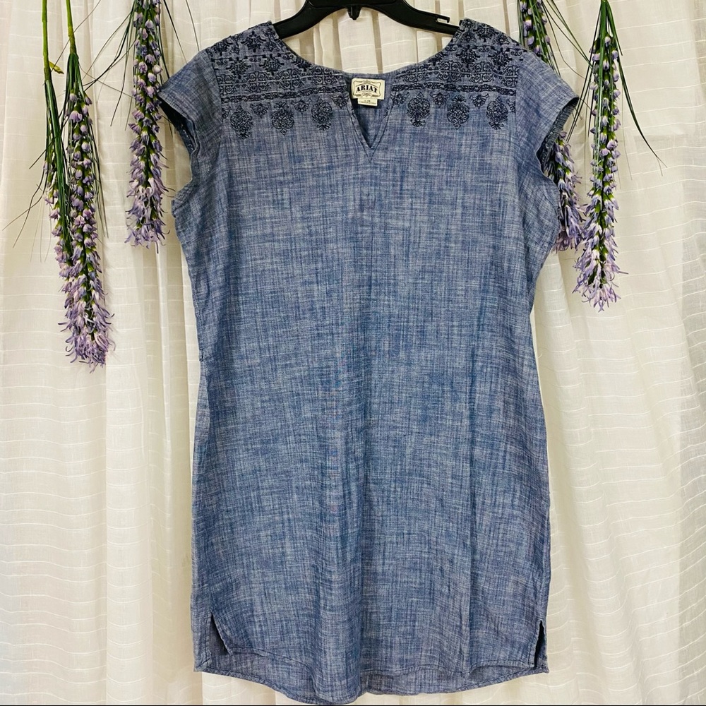 Ariat Dress- M